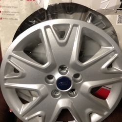 Almost new four piece set