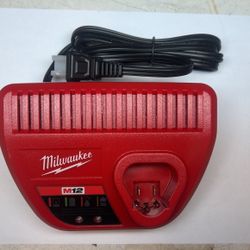Milwaukee M12 Charger Brand New