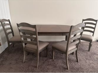 Antique dining set (Expandable table & 4 chairs) for sale