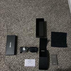 black Prada mens and women’s sunglasses