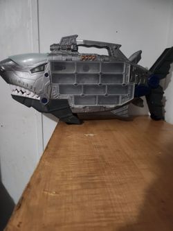 Connection Shark Transported Hot Wheel carrier "READ DESCRIPTION"