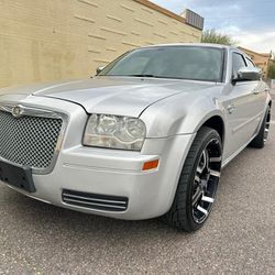 2007 CHRYSLER.300, TWO OWNERS, CLEAN.AUTO-CHECK, NICE.WHEELS 🚘