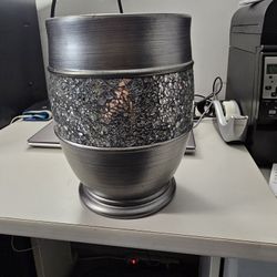Small Elegant Trash Can