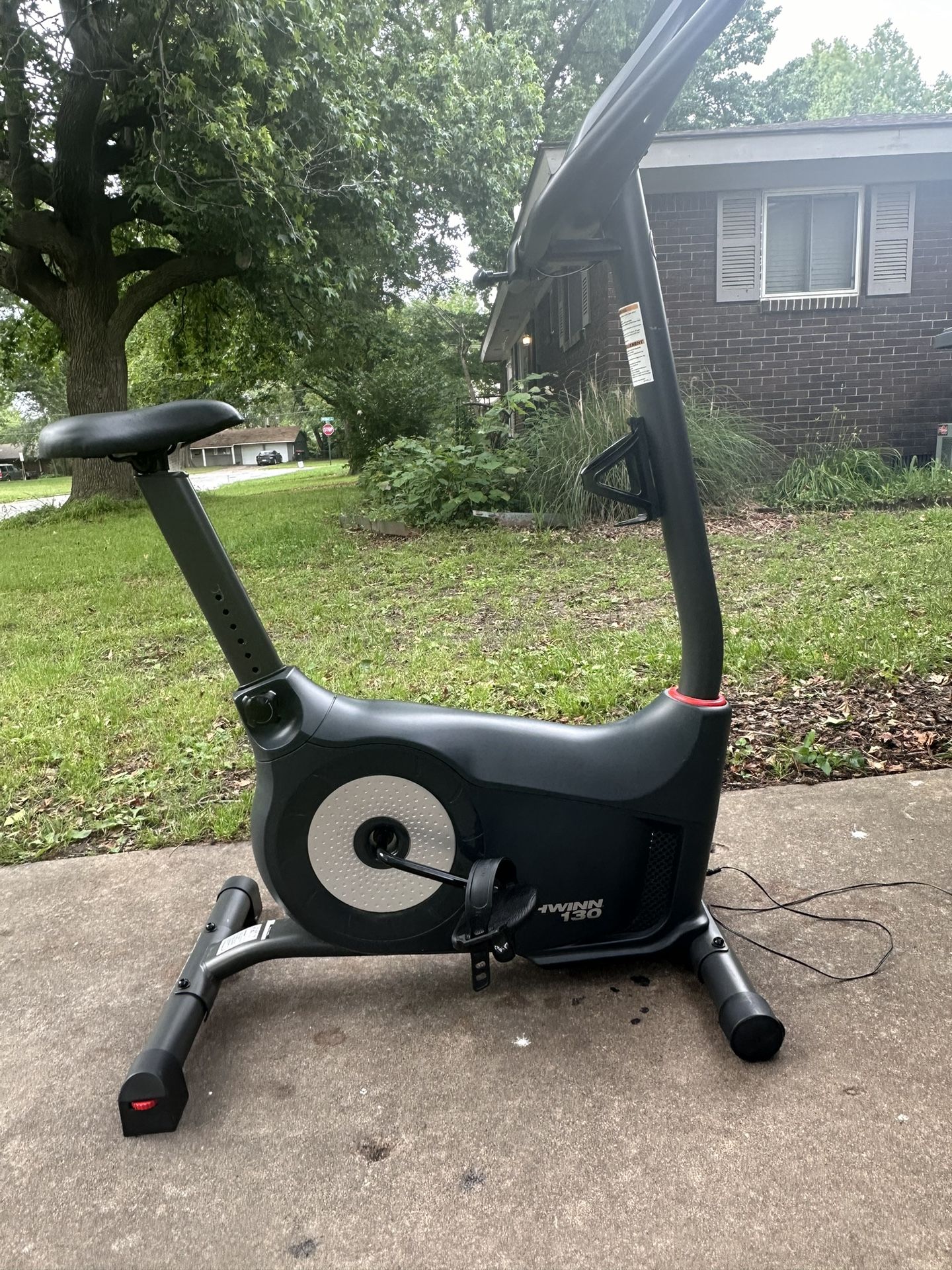 Schwin 130 cardio bike