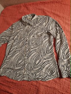 Women's Button-Up Blouse Black Dot Print