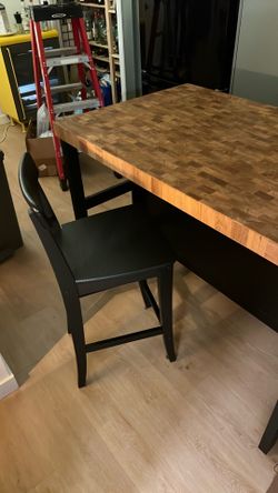 Kitchen island/ storage and table