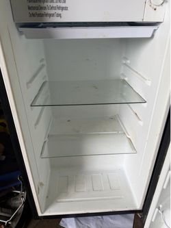 Mini fridge