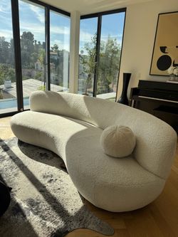 Boucle Couch