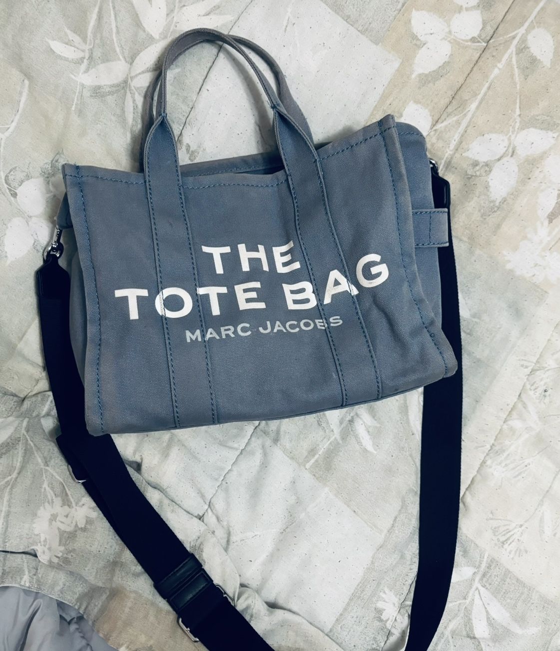 Medium Marc Jacobs Tote Bag