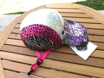 NEW Bicycle helmet