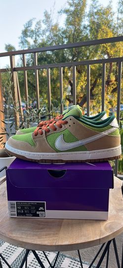 Nike SB  Men’s size 10 or Women’s 11.5 