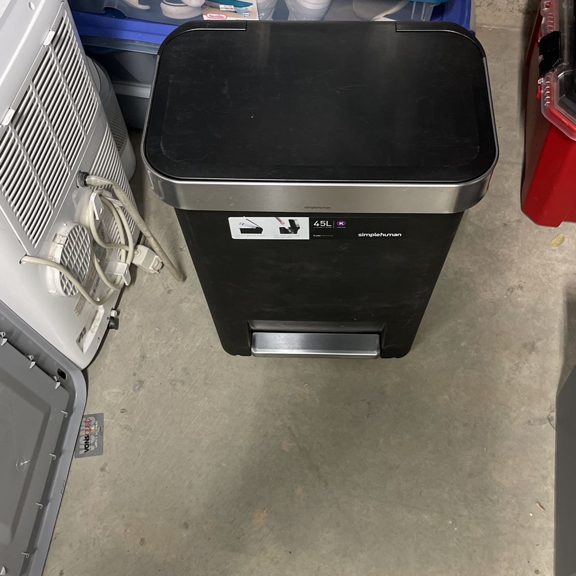 Simplehuman 45 Liter Trash can. Brand New