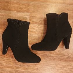 Women's Ankle Boots Sz 5.5 