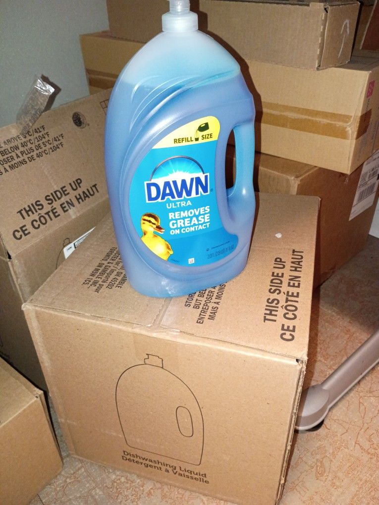 70$ Box Of 8 Bottles 70fl Oz Dawn Dish Soap 
