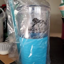 Mgm Tumbler W Straw, New/PENDING 