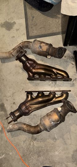 392 Charger OEM headers