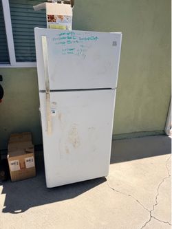 Refrigerator Kenmore