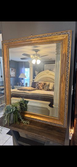 Beautiful Ornate Beveled Wall Mirror!