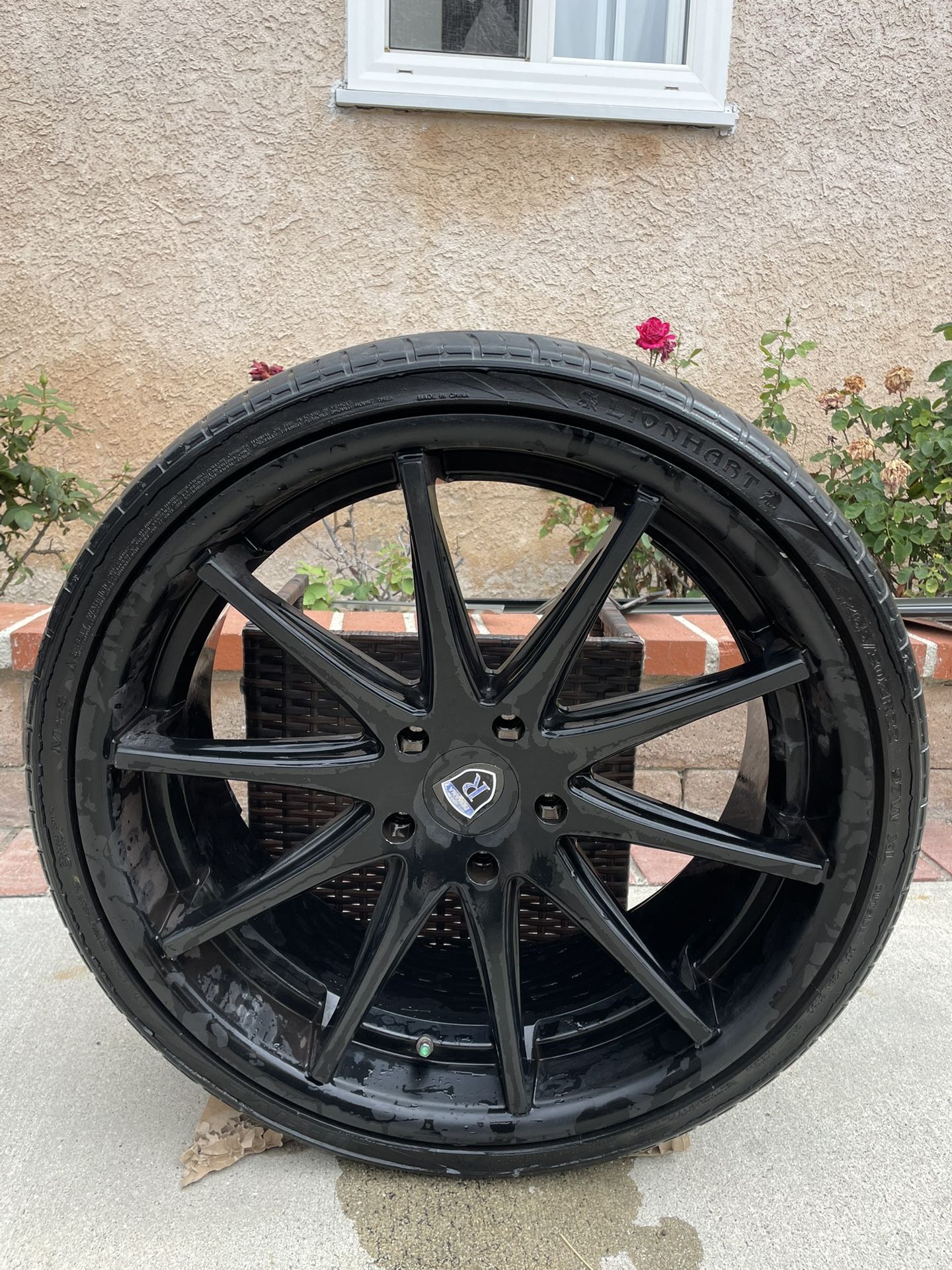 Rims Wheels Tires 22 Inch Rohana RC 10 Vary Rare