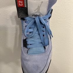University Blue Jordan 4s Size 9, 1/2