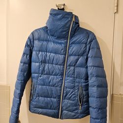 Women's BCBG Puffer Coat Blue M