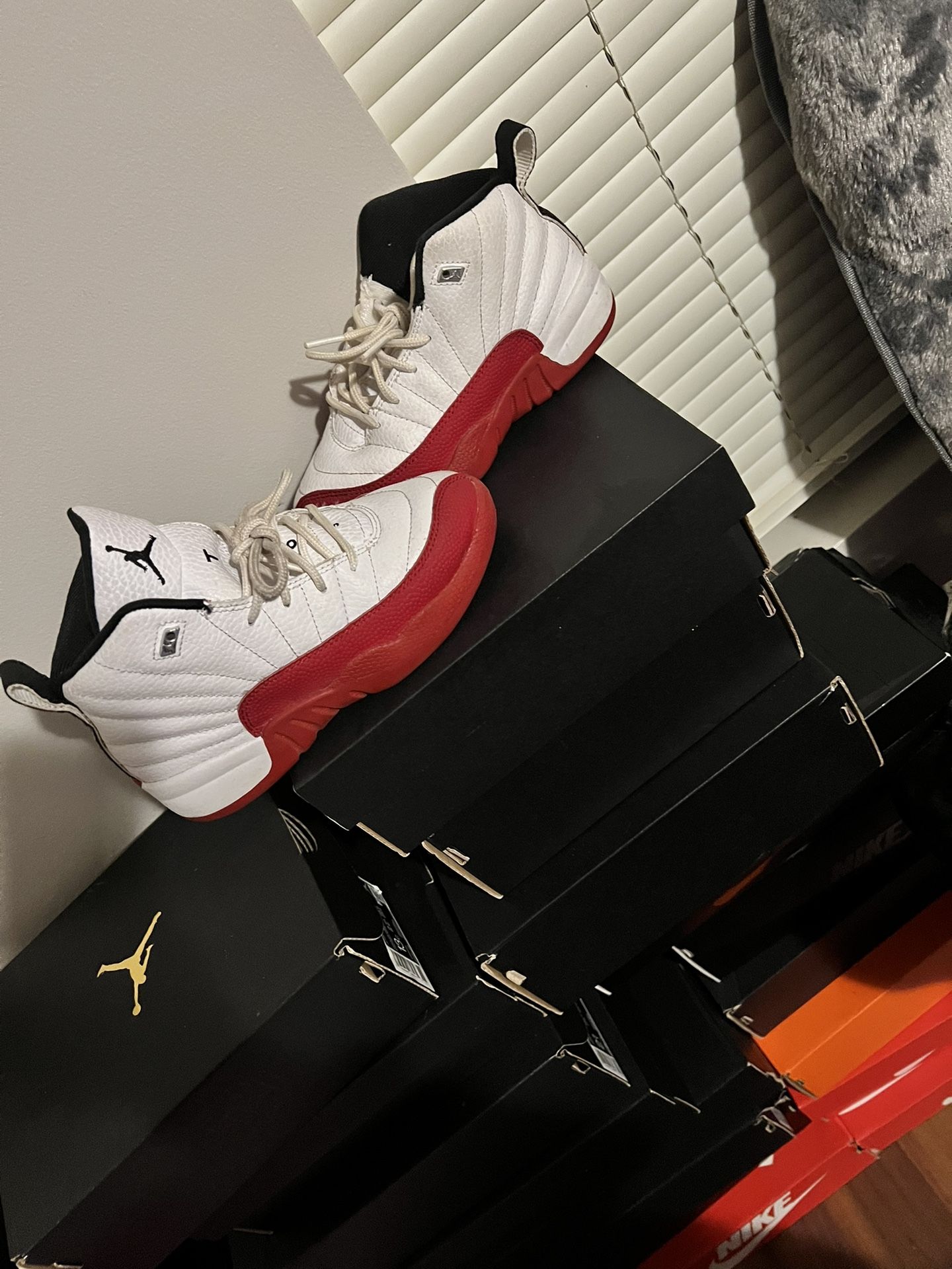 Red and white 12’s size 13c kids