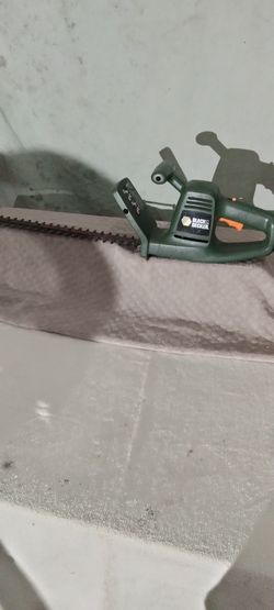 Black &Decker Hedge Trimmer