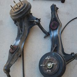 Honda Civic Rear Trailing Arms And Rear Lower Control Arms
