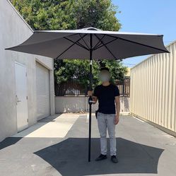 $40 (New in box) Outdoor 10ft patio umbrella with tilt and crank, garden market (base not included)