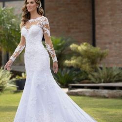 Wedding Dress-Size 18-New