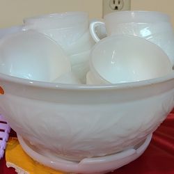 Milk Glass Punch Bowl With 12 Glasses