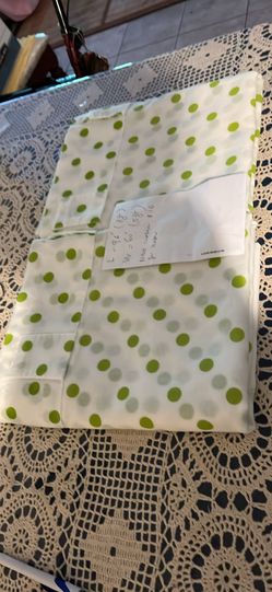Set of new curtain. Long 96 in (8 ft)width 60 in ( 5 ft)