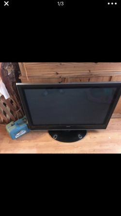 Televisión en buena condición 42 pulgadas
