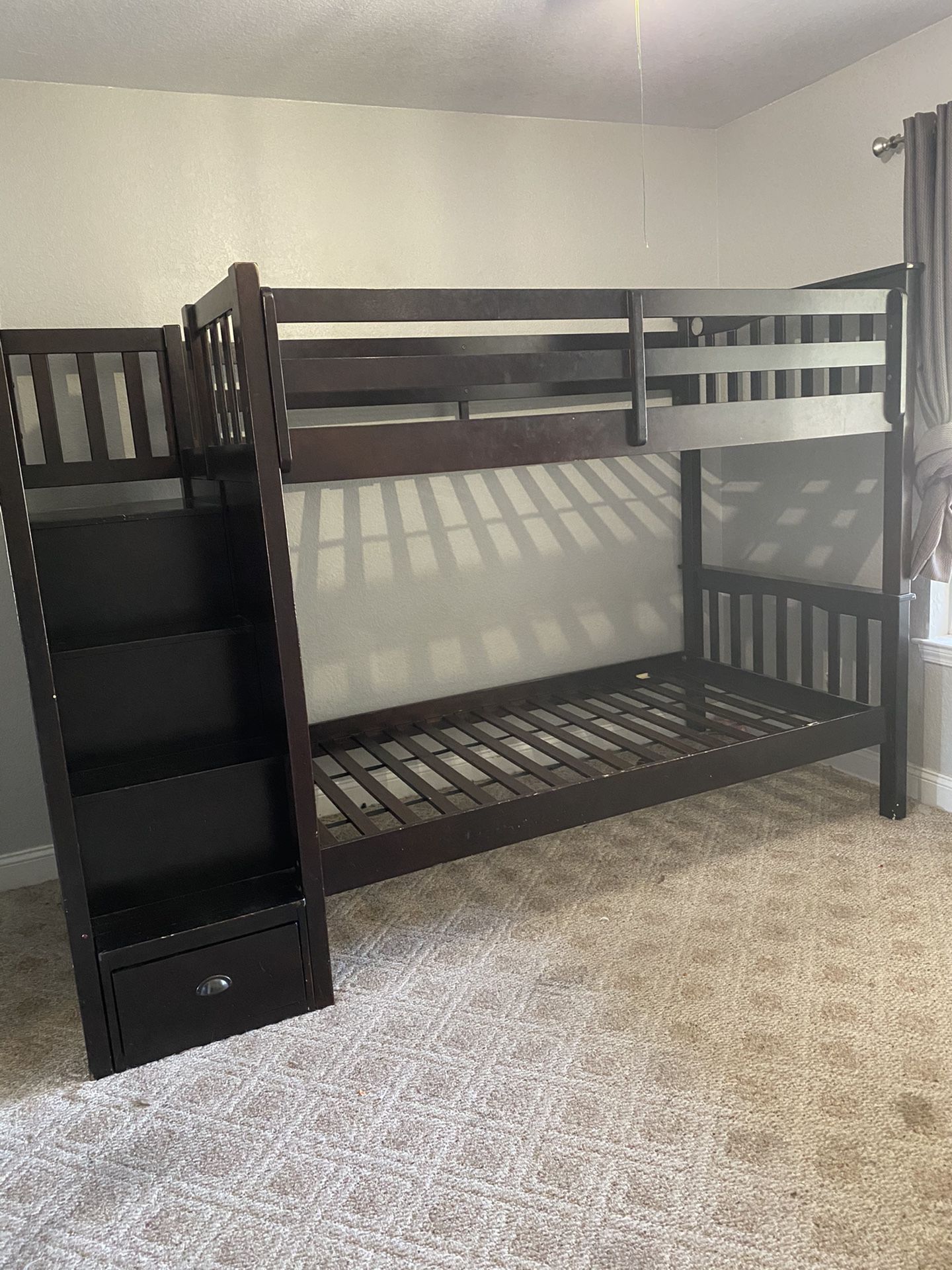 Bunk bed with stairs no mattresses