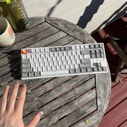 DURGOD 87 key KEYBOARD 