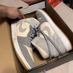 Coconut Jordan 1 Mid 