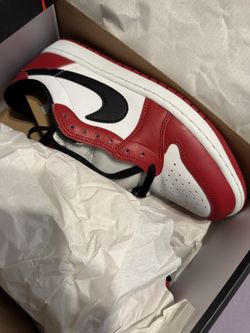 Jordan 1 Chicago Low DS 10 Or 9.5