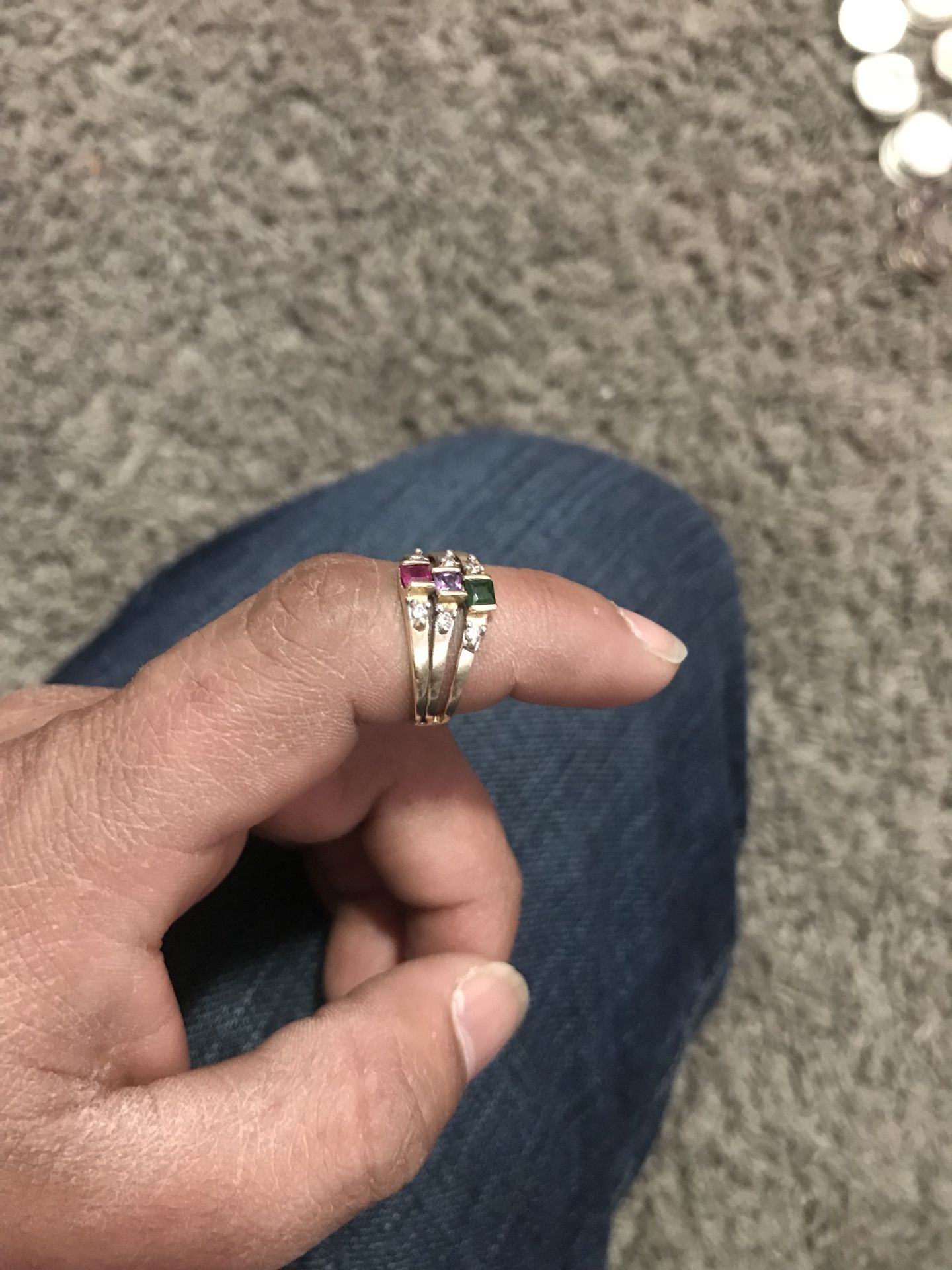 Gold ring 14k good condition