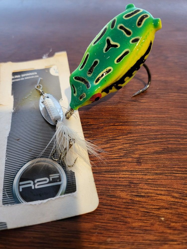 π£ Fishing Lures Bundle β Spinner & Frog πΈβ¨