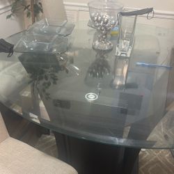 Used dining room table