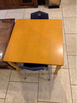 Kids Table
