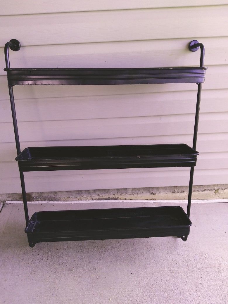 3 Tier Corrugated Metal Hanging Shelf