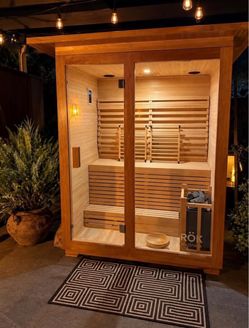 Brand new 2-3 Person Traditional Sauna FREE DELIVERY