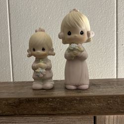 Two Precious Moments Figures