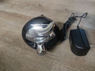 Hamilton Beach Can Opener (Model: 76501G) For Sale