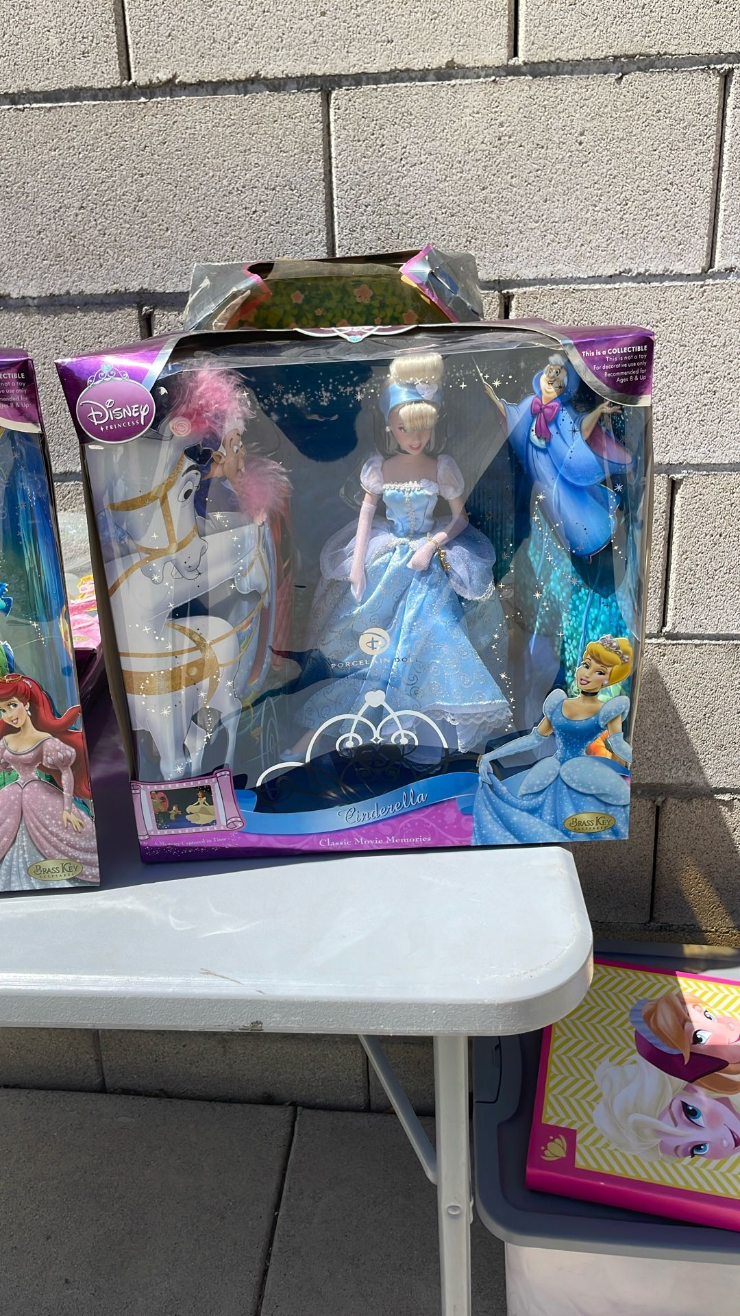 Disney Cinderella Classic Movie Memories Porcelain Doll by Brass Key
