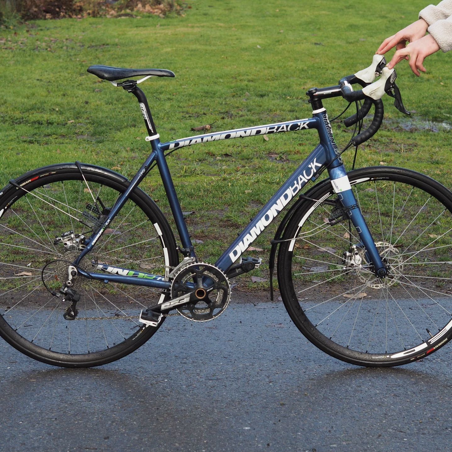 Diamondback oilcan century sport disc