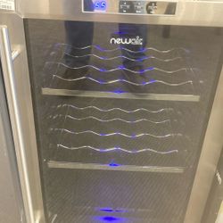 New air Wine Refrigerator 