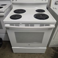 Nice Clean Electric Stove 