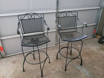 2. Swivel bar chairs